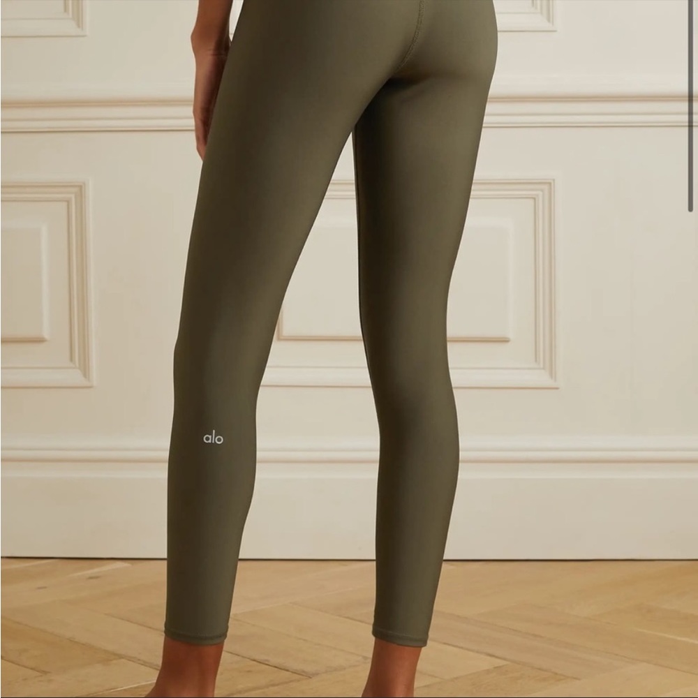 Alo Airlift Leggings - Olive Green, Small